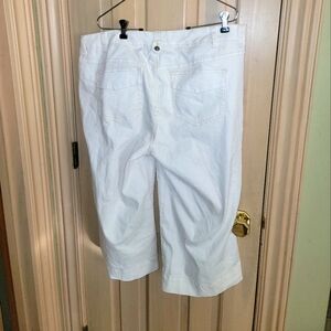 Womens Plus sz 18 Avenue Denim White Stretch Jean Capris